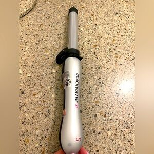 The Beachwaver Co. S1 Curling Wand